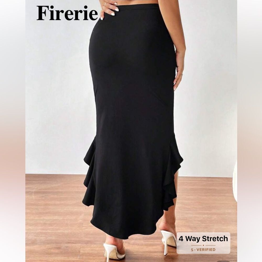 Elegant Black Ruffled Women's Skirt - Picture 2 of 5